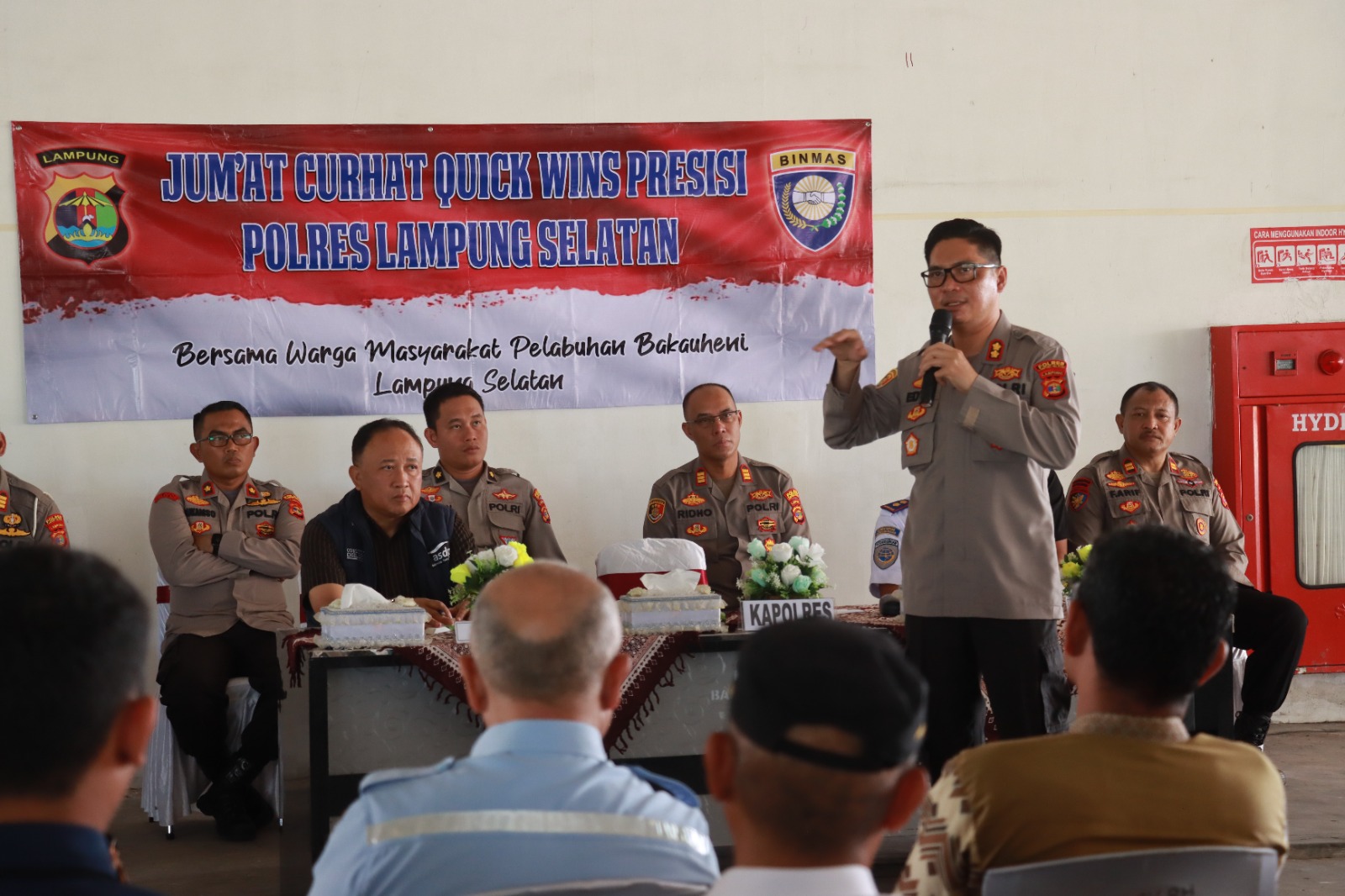 Menjelang Mudik lebaran, Polres Lampung Selatan Jumat Curhat di Pelabuhan Bakaheni